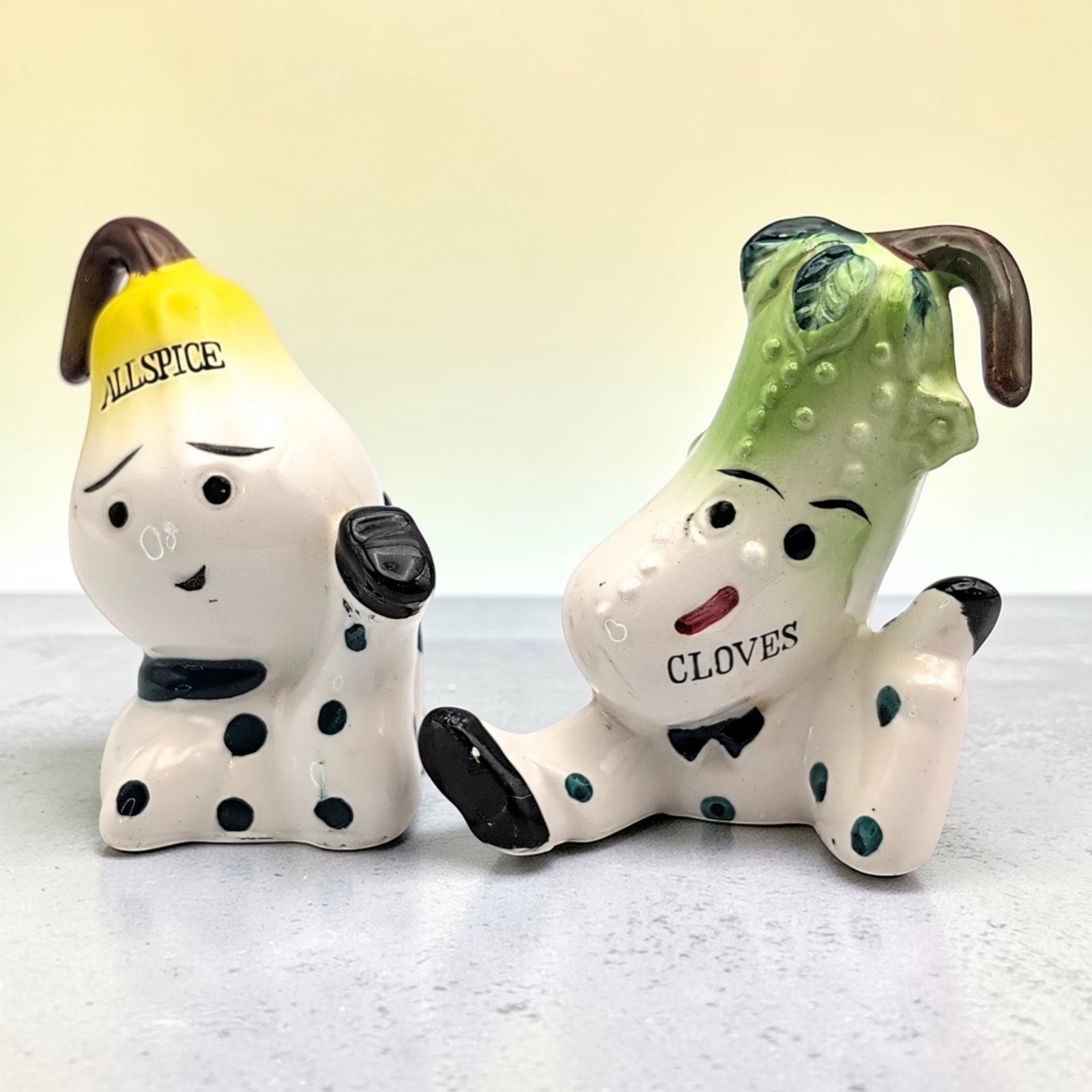 Vtg Japan Anthropomorphic "Allspice" Pear & "Cloves" Pickle Ceramic Spice Shaker