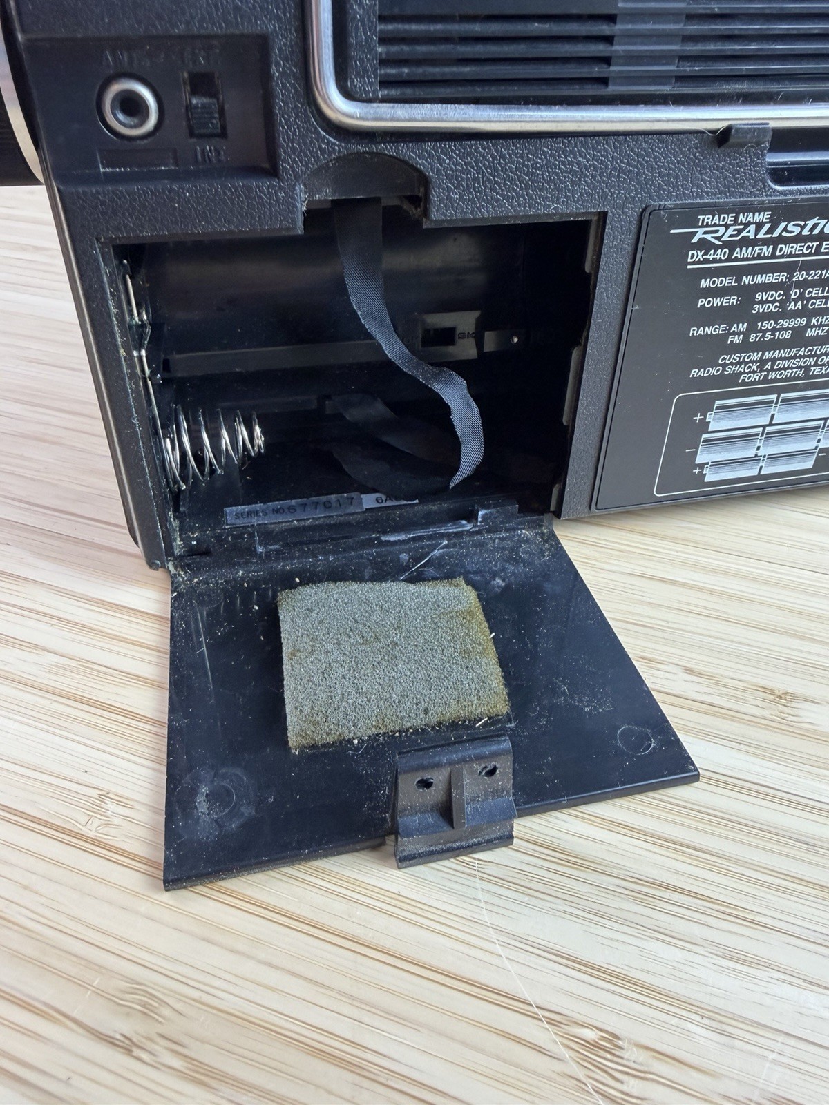 Realistic DX-440 AM FM All Band Portable Receiver Radio Working