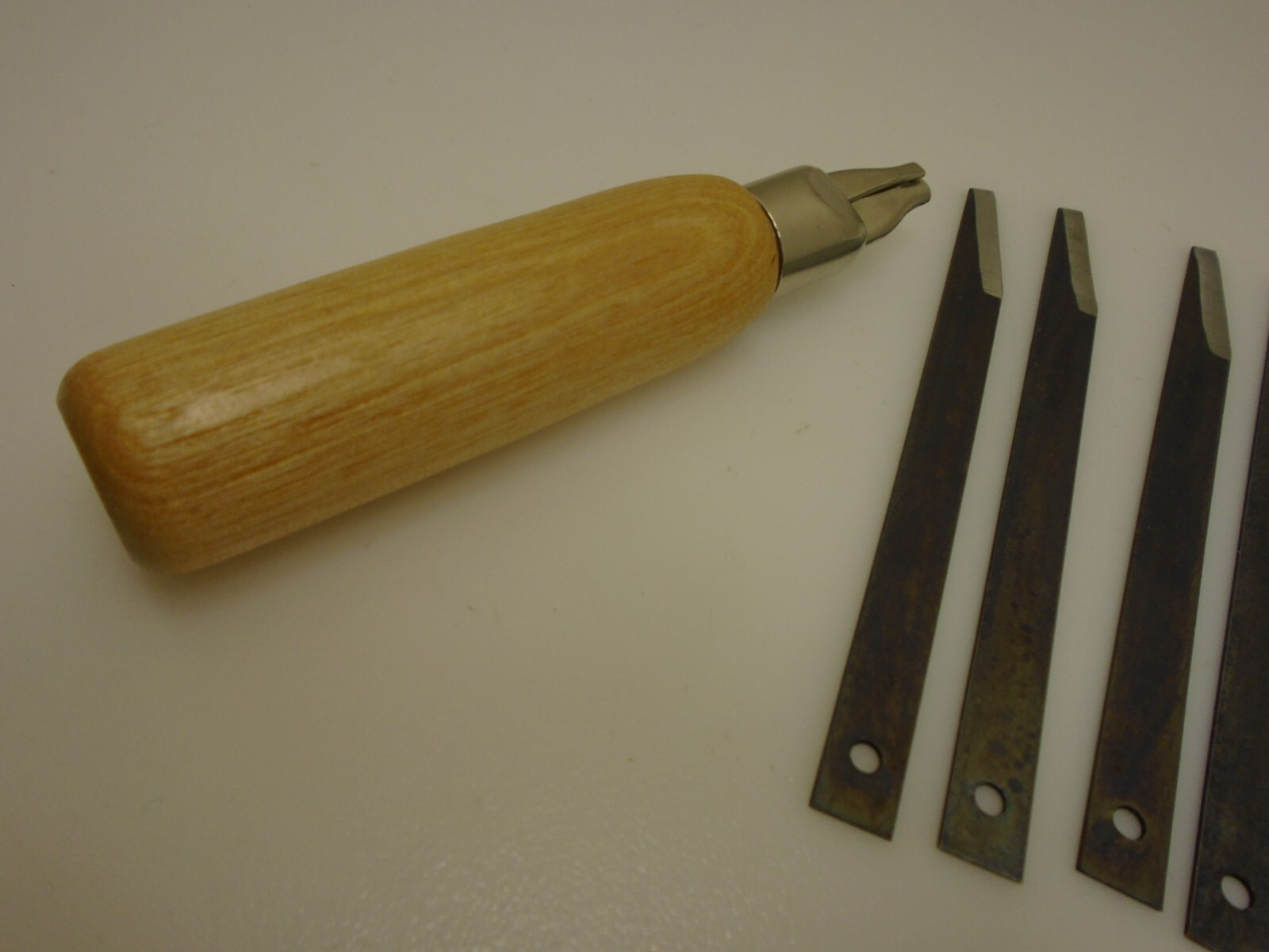 R Murphy Extension Blades (12) Bevel 2EXBB 4 3/4" x 3/8 inch 18ga 86801 & Handle