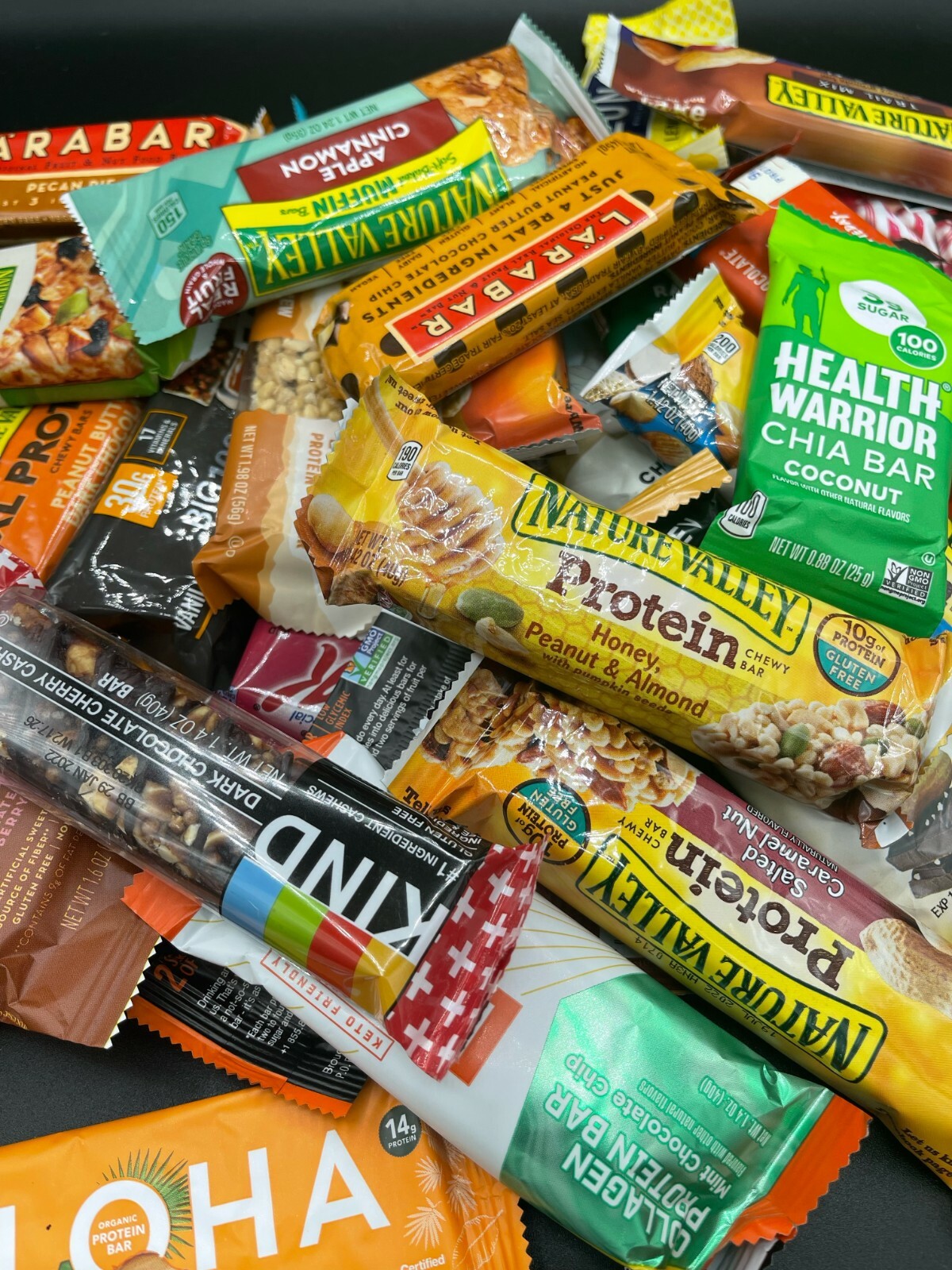 90 Assorted Brand - ENERGY NUTRITION PROTIEN BARS - Nature valley/Clif/RX/Kind