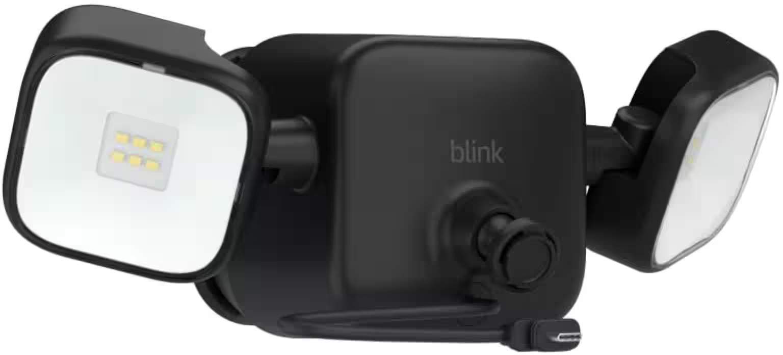 Blink - Outdoor 4 Floodlight Mount Wire-free, 700 lumens, two-year battery ...
