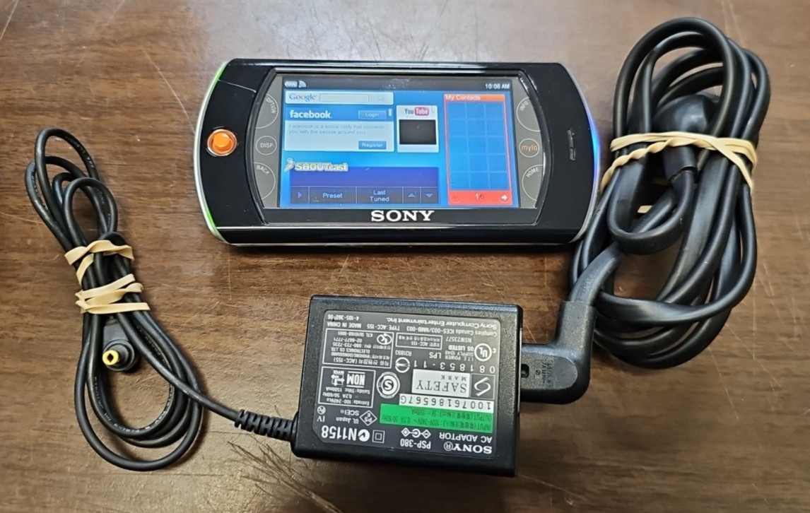 Sony Mylo 2 (AK8COM-2) Personal Communicator LCD with Free Shipping