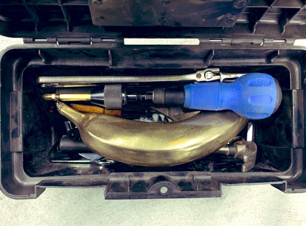 Metal Banana Hammer Kitchen Décor Fake Artificial Life Like Fruit Ornament Tool