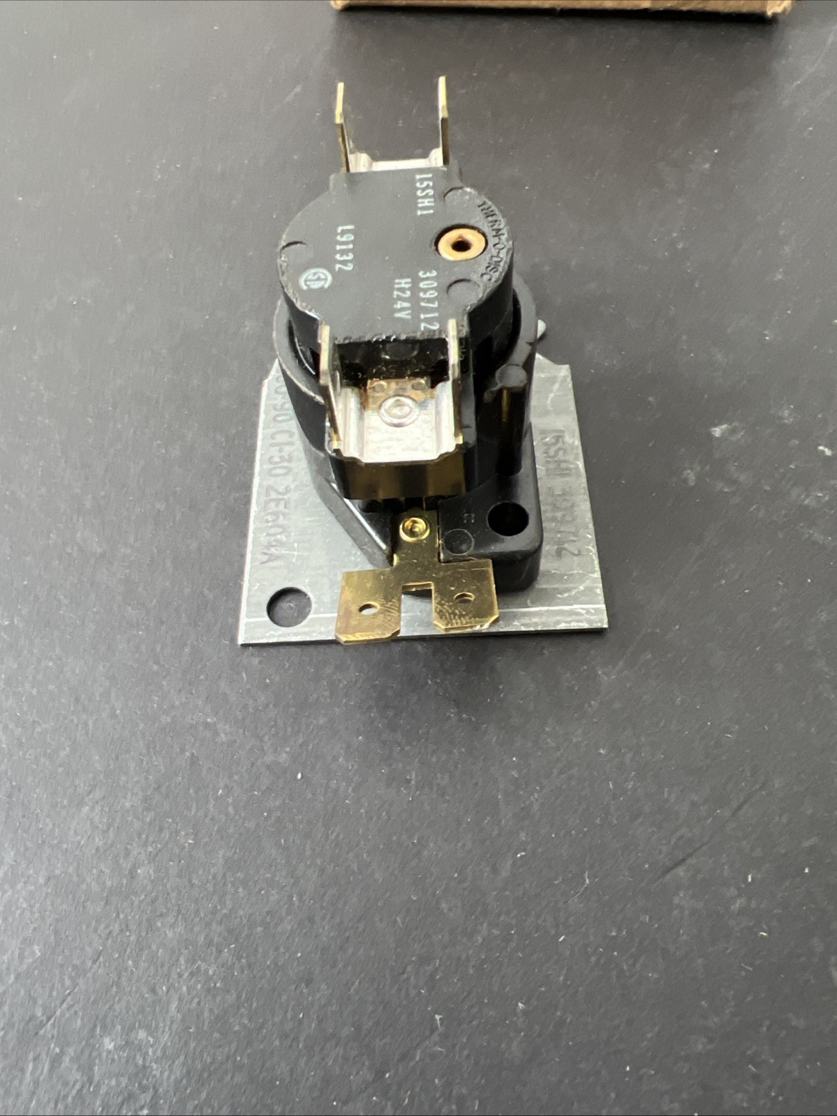 THERMODISC 15SH1 309712 H30-90 CI-40 2E604A HEAT CONTROL SEQUENCER