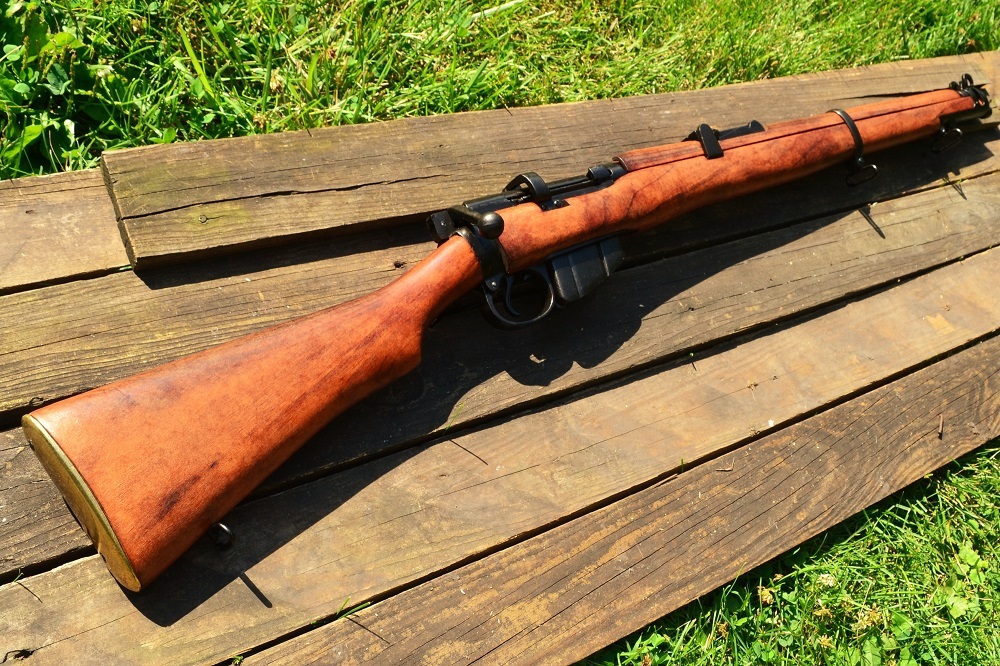 Lee-Enfield SMLE Bolt-Action Rifle - British - WWII - Non-Firing Denix Replica