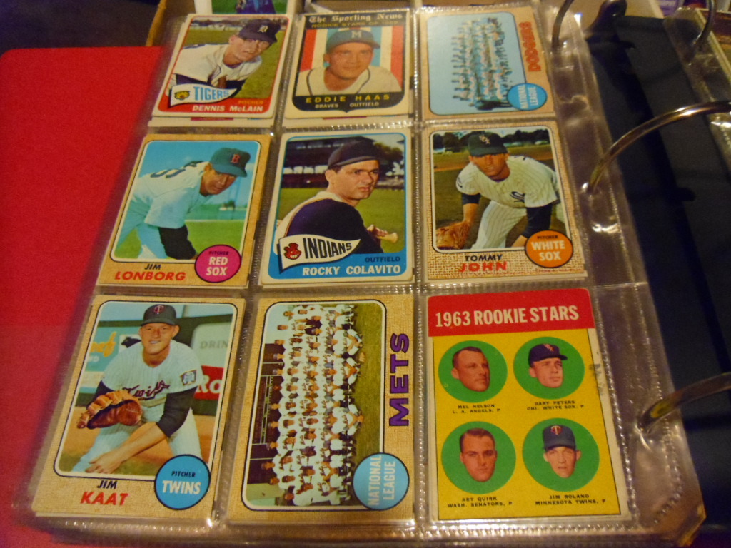 120 Cards From Unopened Old Baseball Packs!! FREE Mickey Mantle Card Per Lot!!