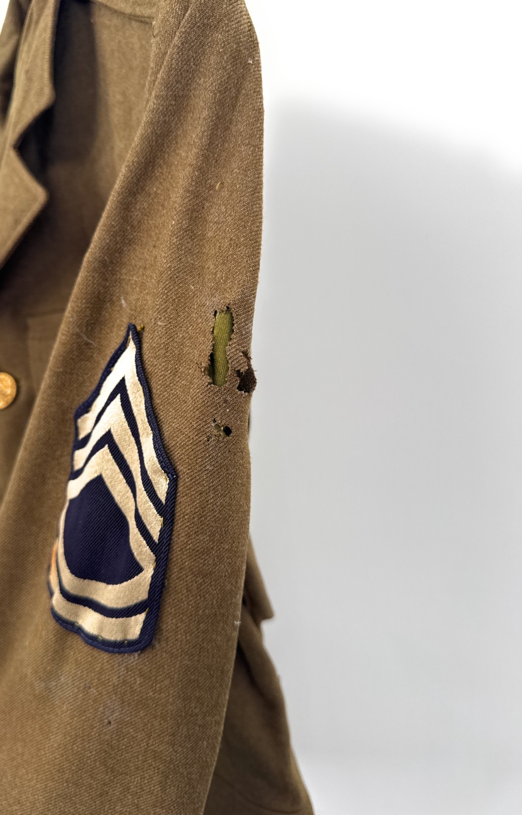 WWII Jacket Army Sergeant Fist Class Honorable Discharge