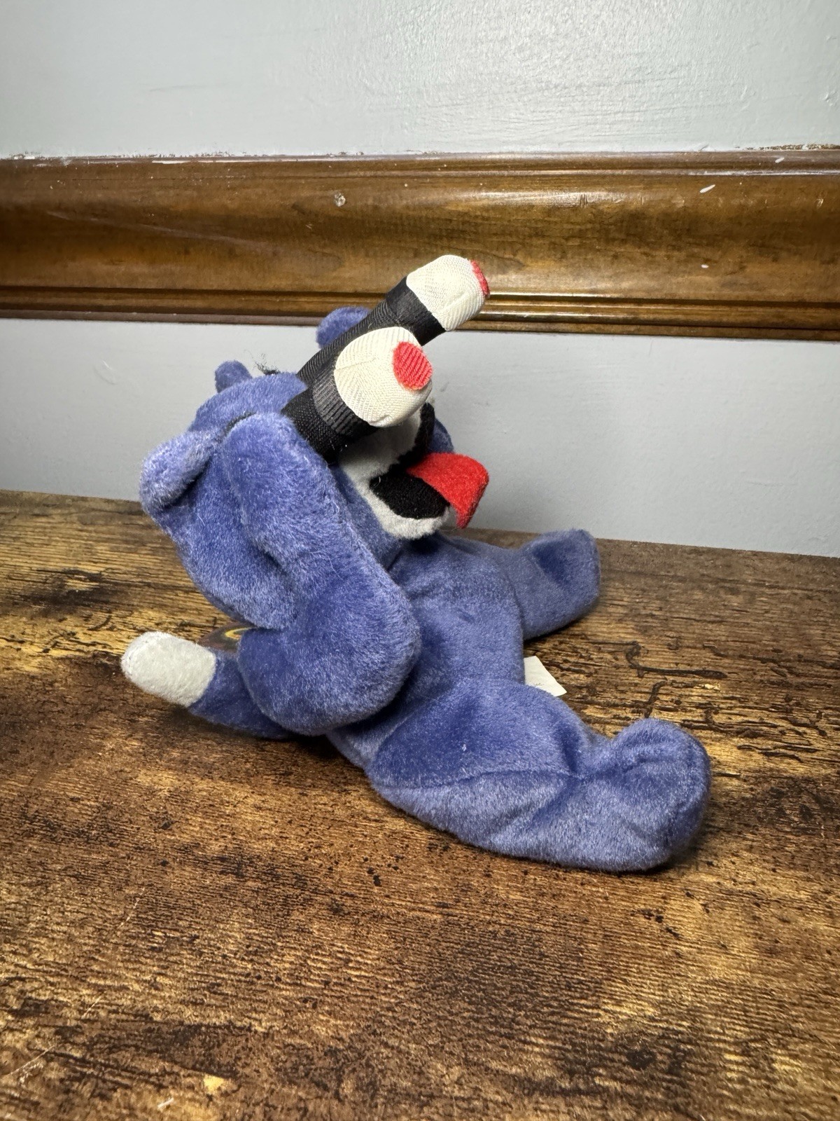 Idea Factory 1998 Meanies Series 2 Peeping Tom Cat Bean Bag Plush