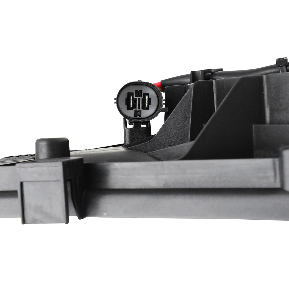 Engine Radiator Cooling Fan Assembly For 2018 2019 Chevrolet Equinox 1.5L