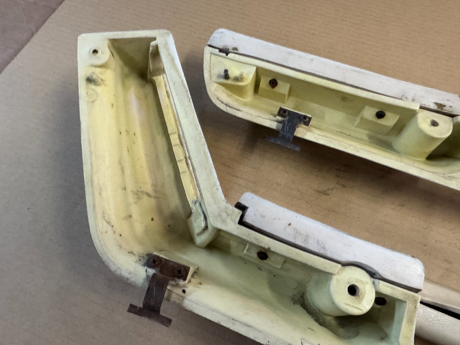 87-93 Ford Mustang White Door Pull Handles Door Armrest Handle FEATURE 7-UP OEM