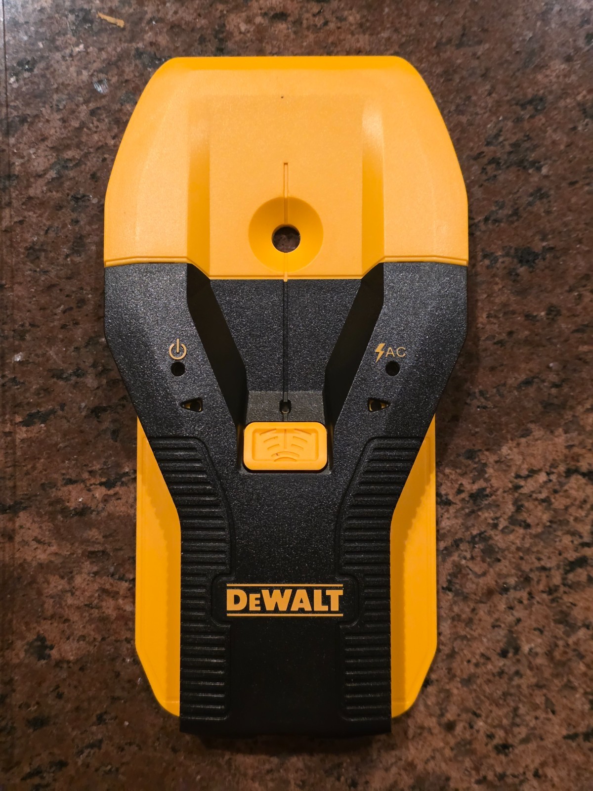 Dewalt DW0150 1-1/2" inch Wood Metal Center Sensor Stud Finder with AC Detect