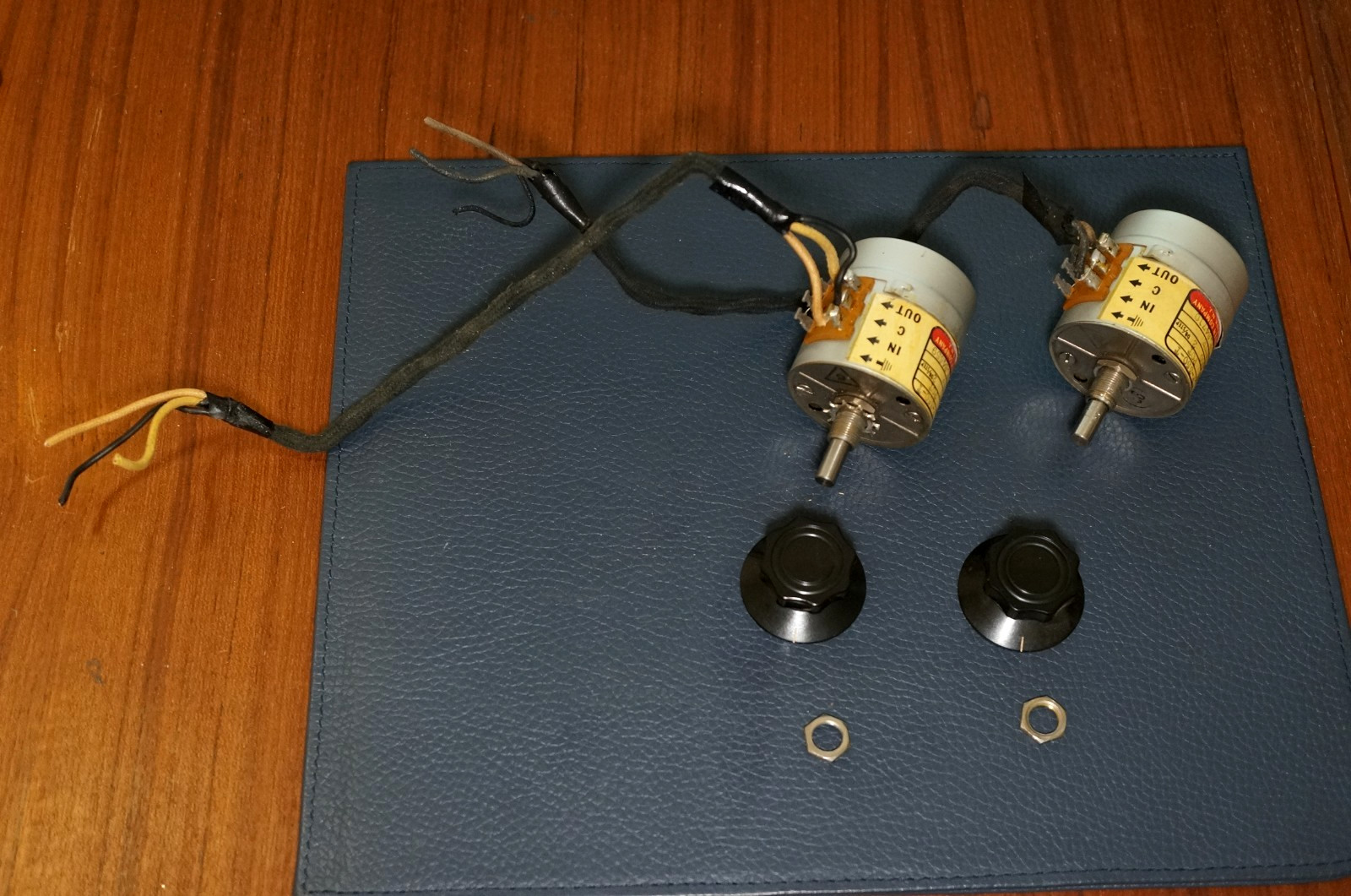 2  Vintage Daven Western Electric SPEC CP-350-T / 100K / 2db Step Pot Attenuator