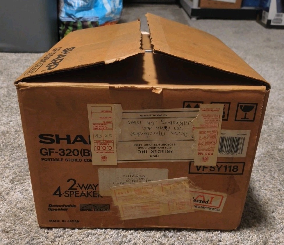SHARP GF-320 VTG. BOOMBOX STEREO. NEW OLD STOCK