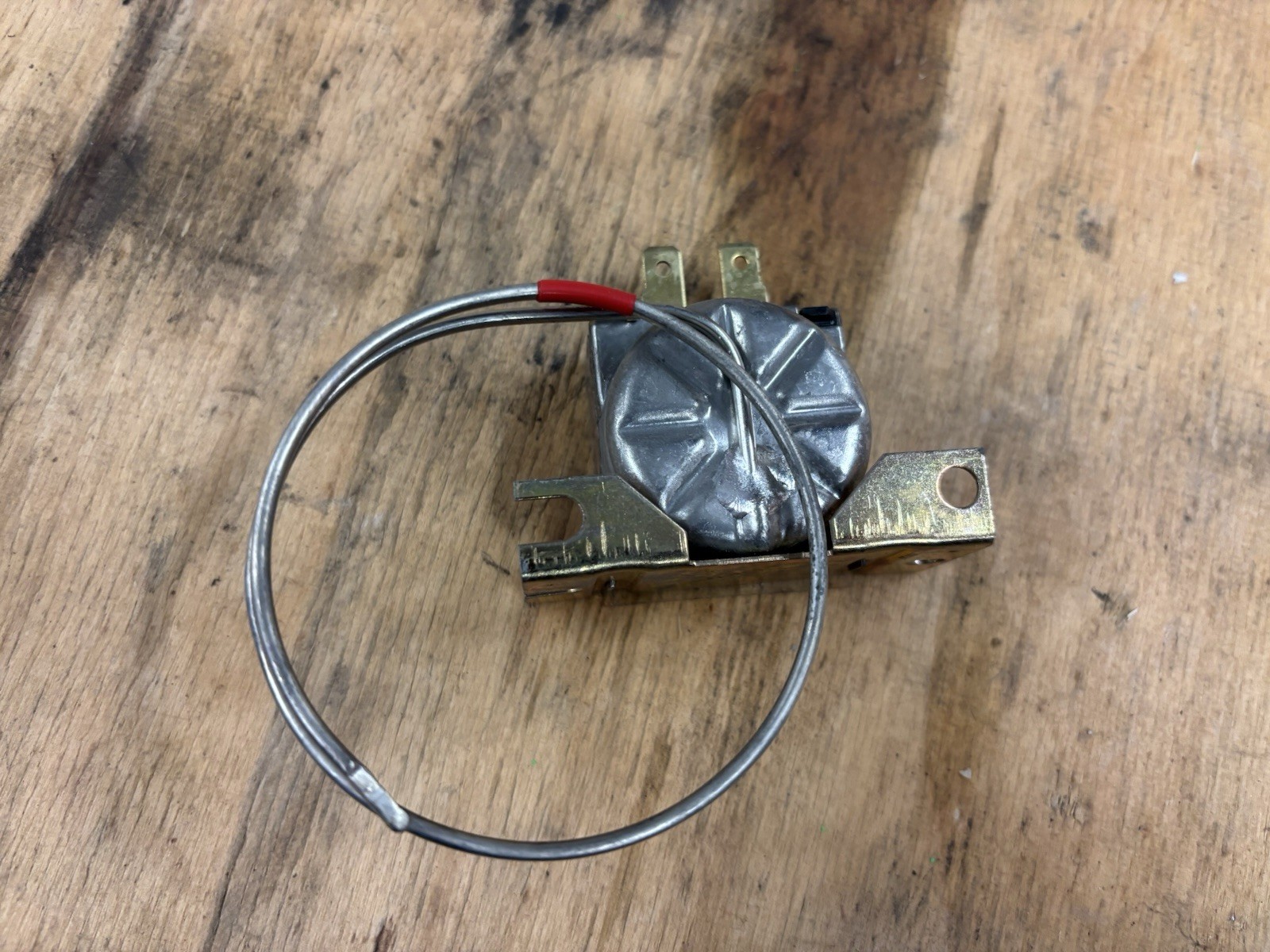 OEM Mack A/C Thermostat