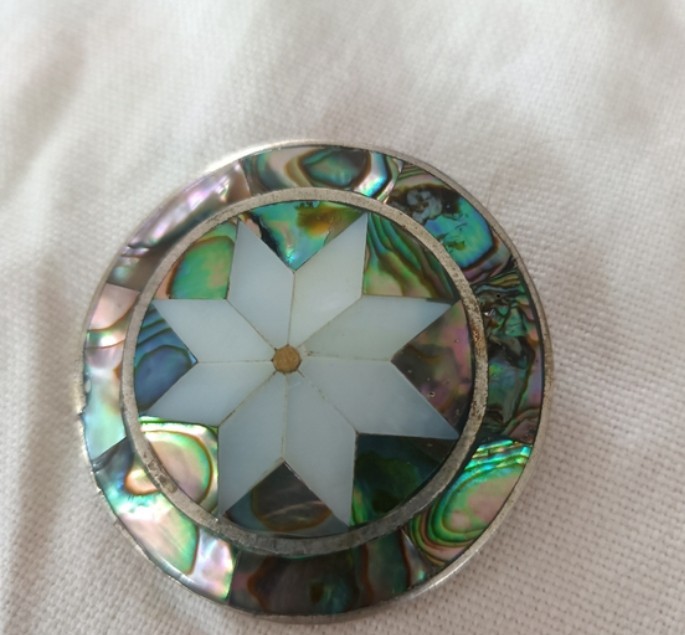 ALPACA MEXICO Abalone Mother of Pearl Star Flower
