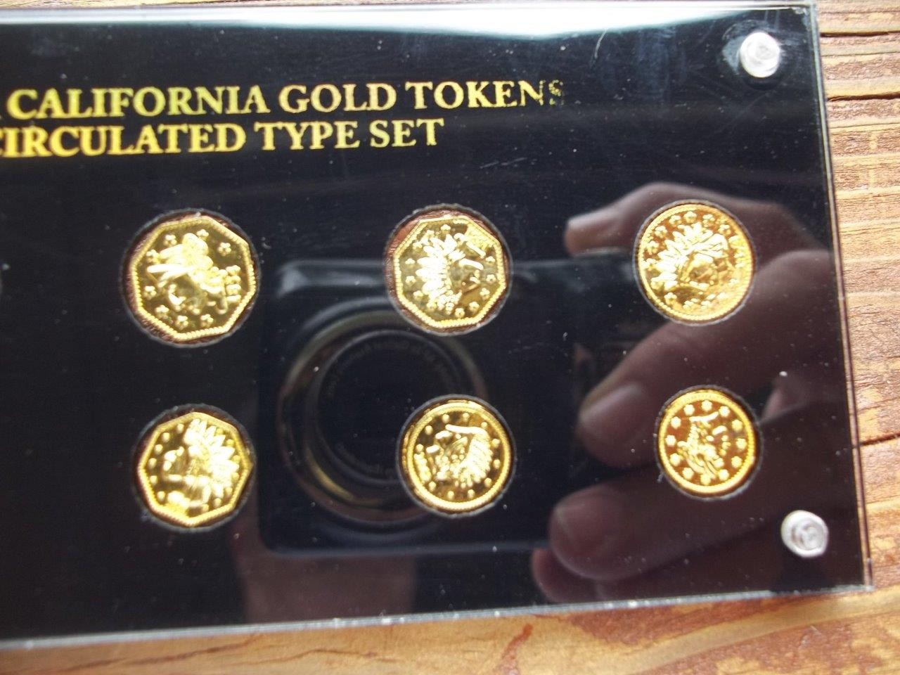 SOUVENIR CALIFORNIA GOLD TOKENS UNCIRCULATED TYPE SET 10 COINS IN CASE GIFT SHOP