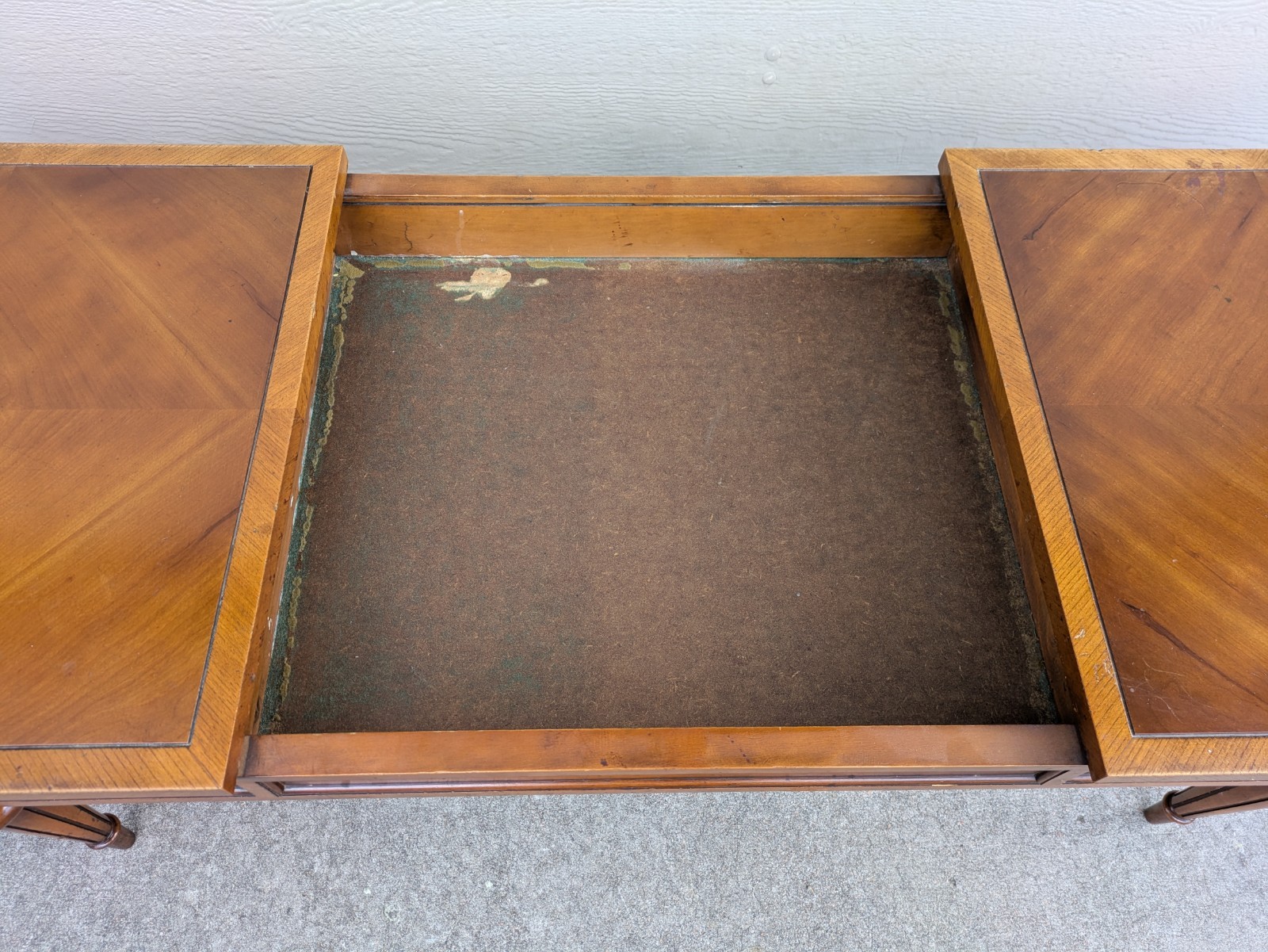 Vintage 1955 Lane Sliding Top Cocktail Coffee Table w Hidden Storage MCM 370