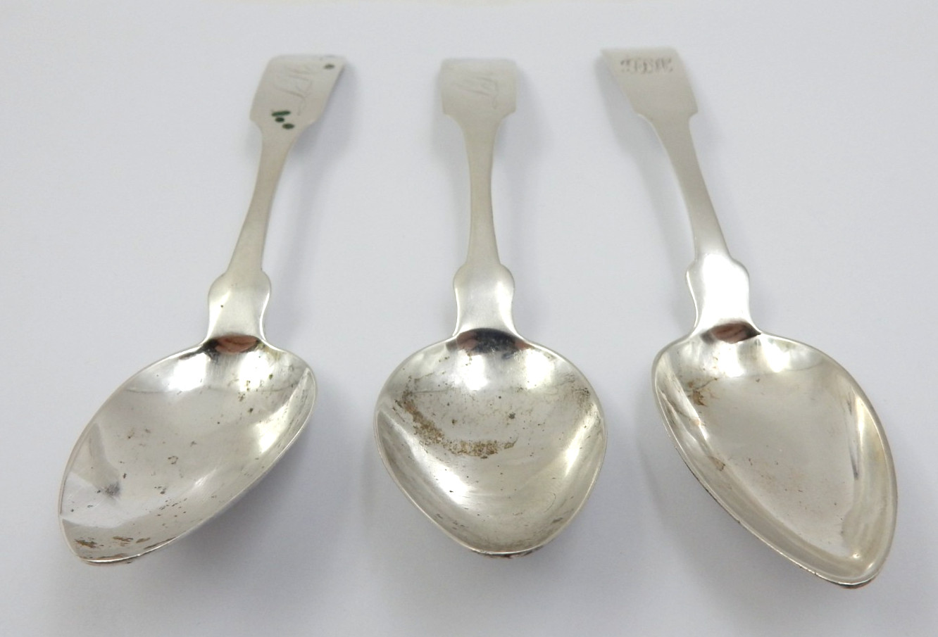 ANTIQUE SET OF THREE .900 COIN SILVER TEASPOONS W/MONO - 44.4 GRAMS TOTAL SCRAP