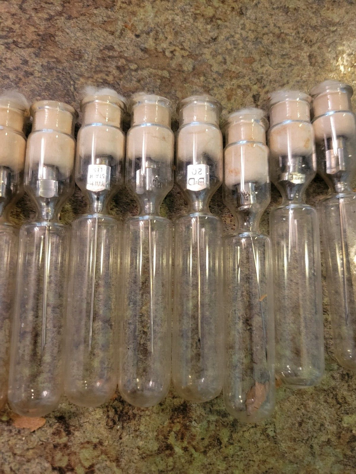 Vintage Medical Collectible B-D Yale Mostly Old School Doctor Needle Lot 11pc