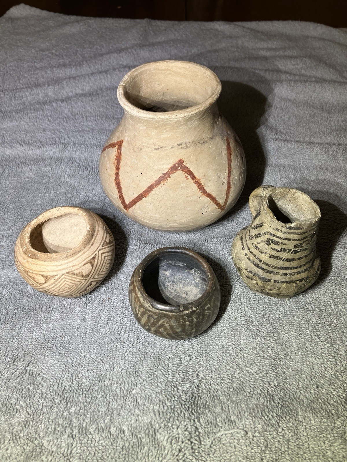 Anasazi Black On White Pottery Miniature Collection