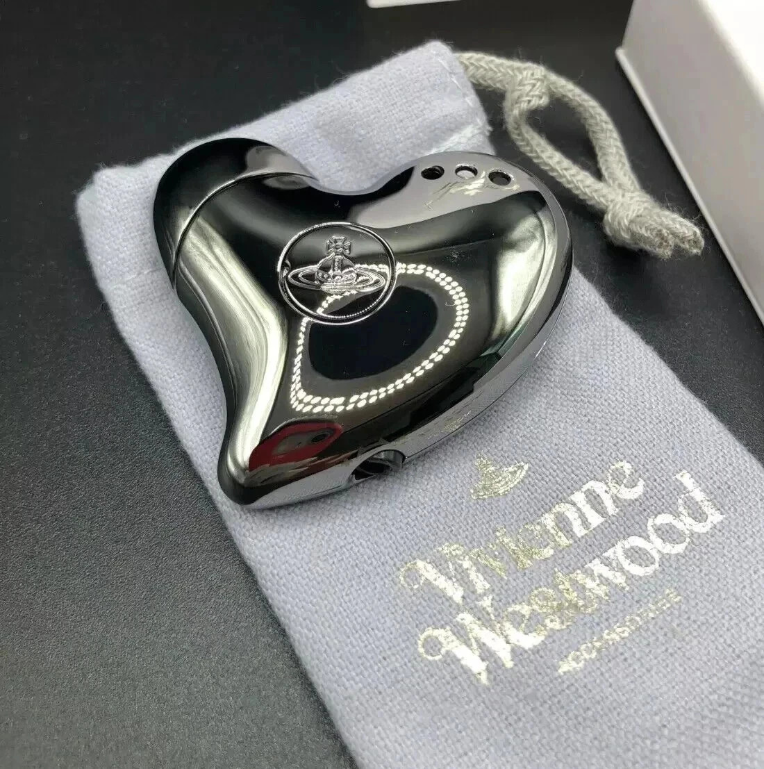 Vivienne Westwood Orb Heart Lighter Gunmetal Gas Lighters Luxury Pocket Lighter