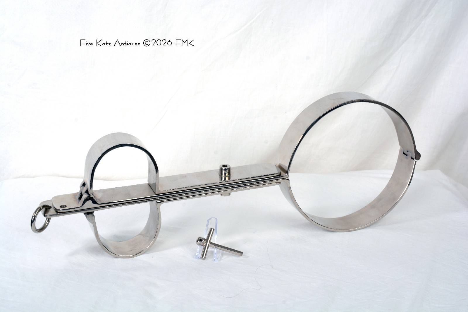 Shrew's Fiddle Metal Collar Wrist Restraint Used Steel Restraint