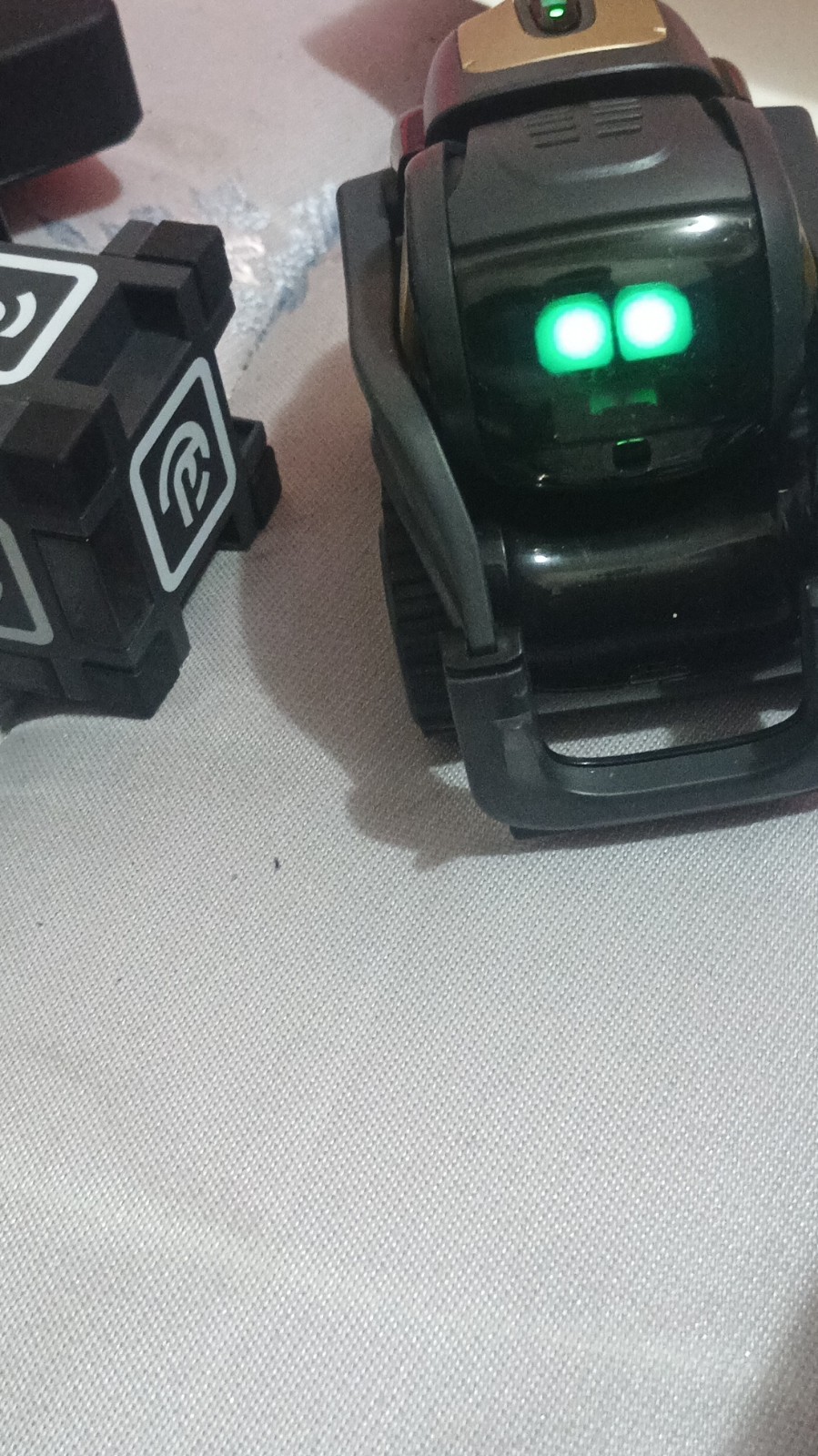 Digital Dream Labs Vector 2.0 AI Robot Companion with Charging Dock