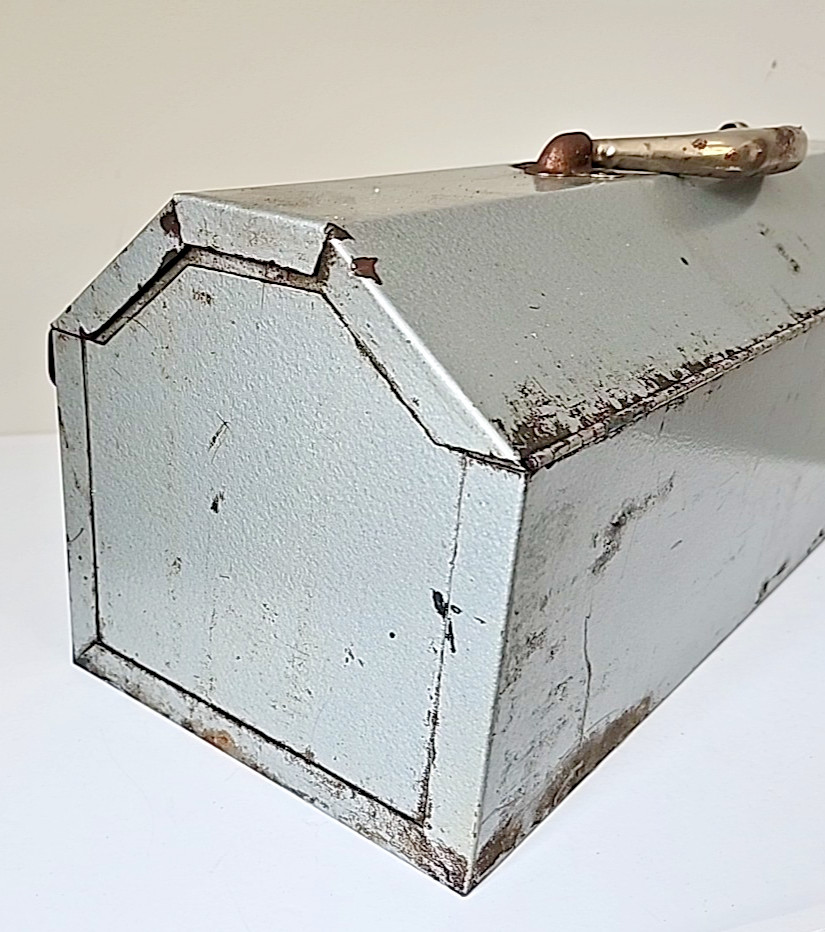 Vintage S-K Wayne Coffin Metal Gray Tool Box 17.5"L X 6”H X 6”D