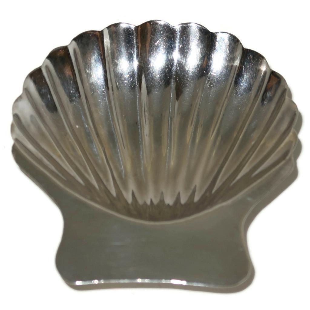 Mexico Maciel Sterling Silver Footed Shell Shape Master Salt Cellar, 2 3/4"