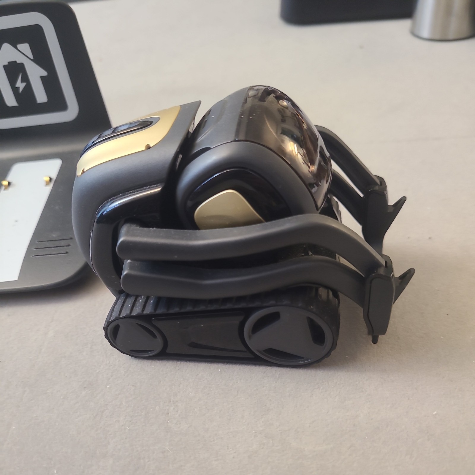 Original Anki Vector Advanced Companion Home Robot with Base