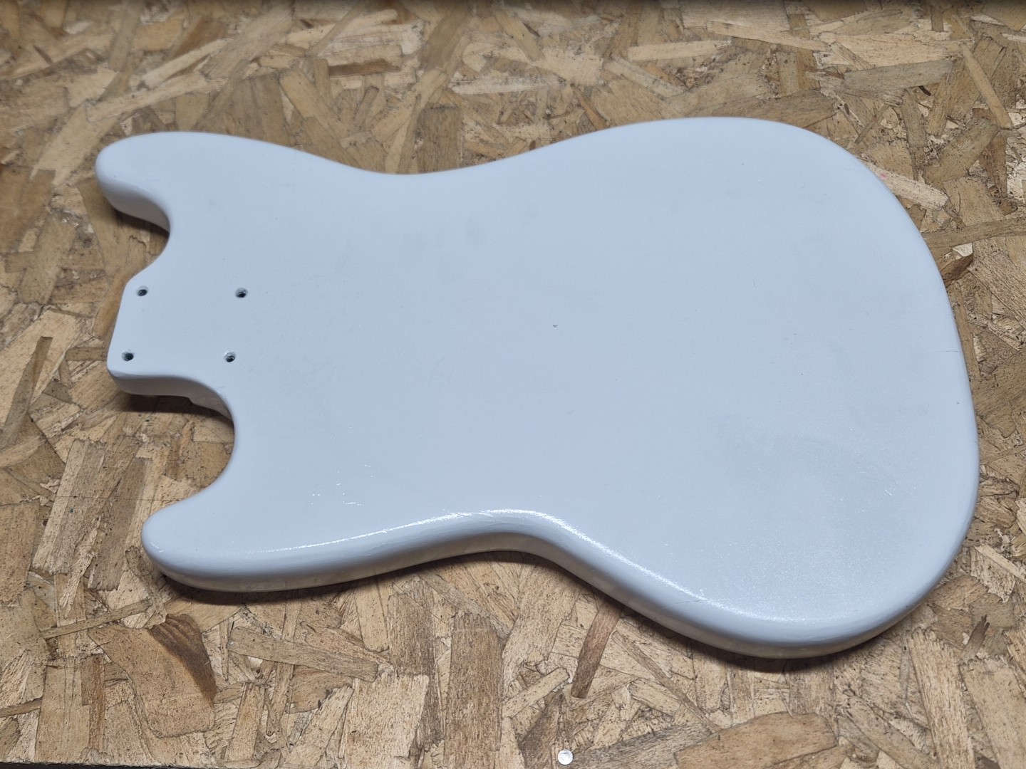 Vintage 1972 Fender Musicmaster Bass Body 1970's 1973 1971