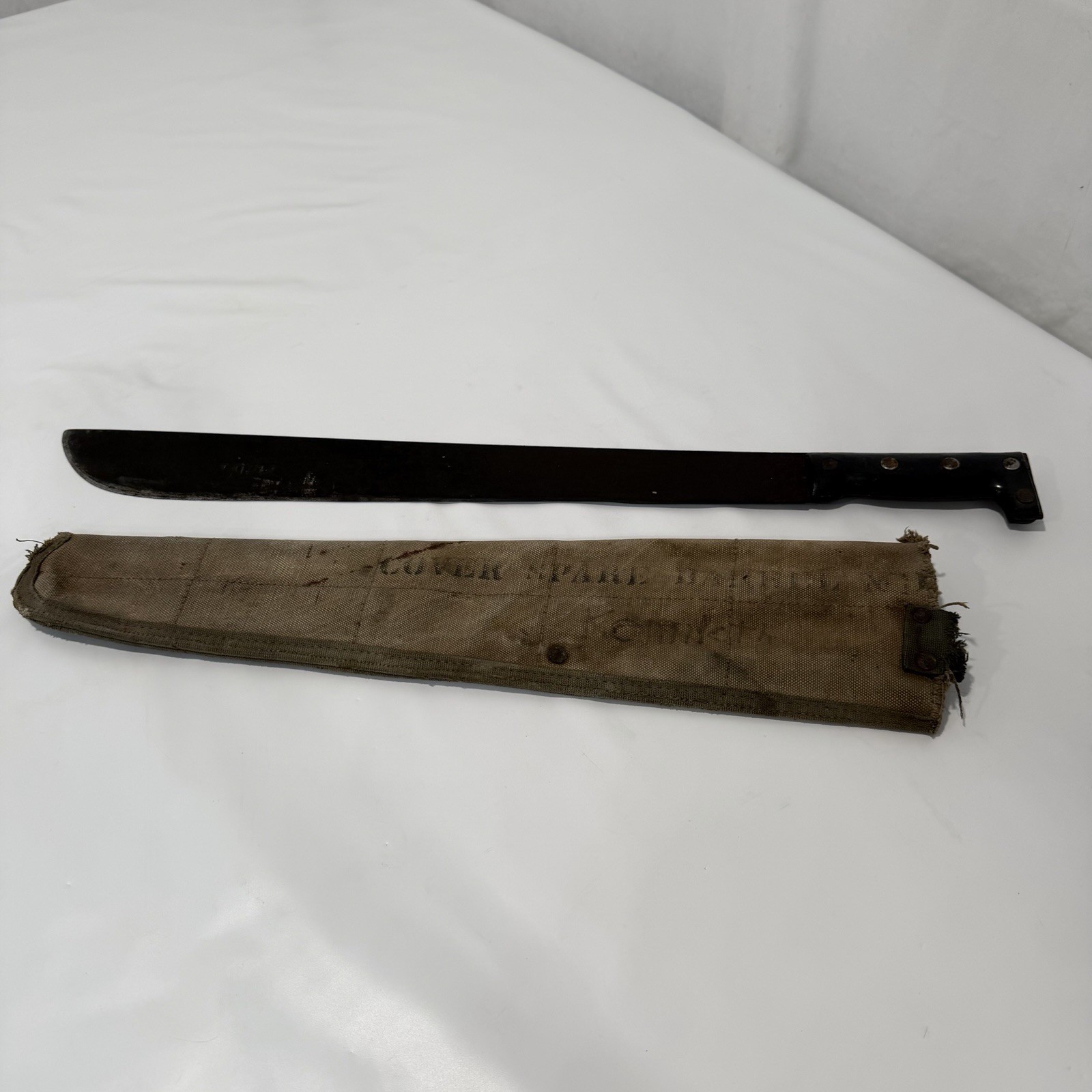 Vintage US Machete with Sheath, "Midwest Japan" 23 Inches - 18” Blade