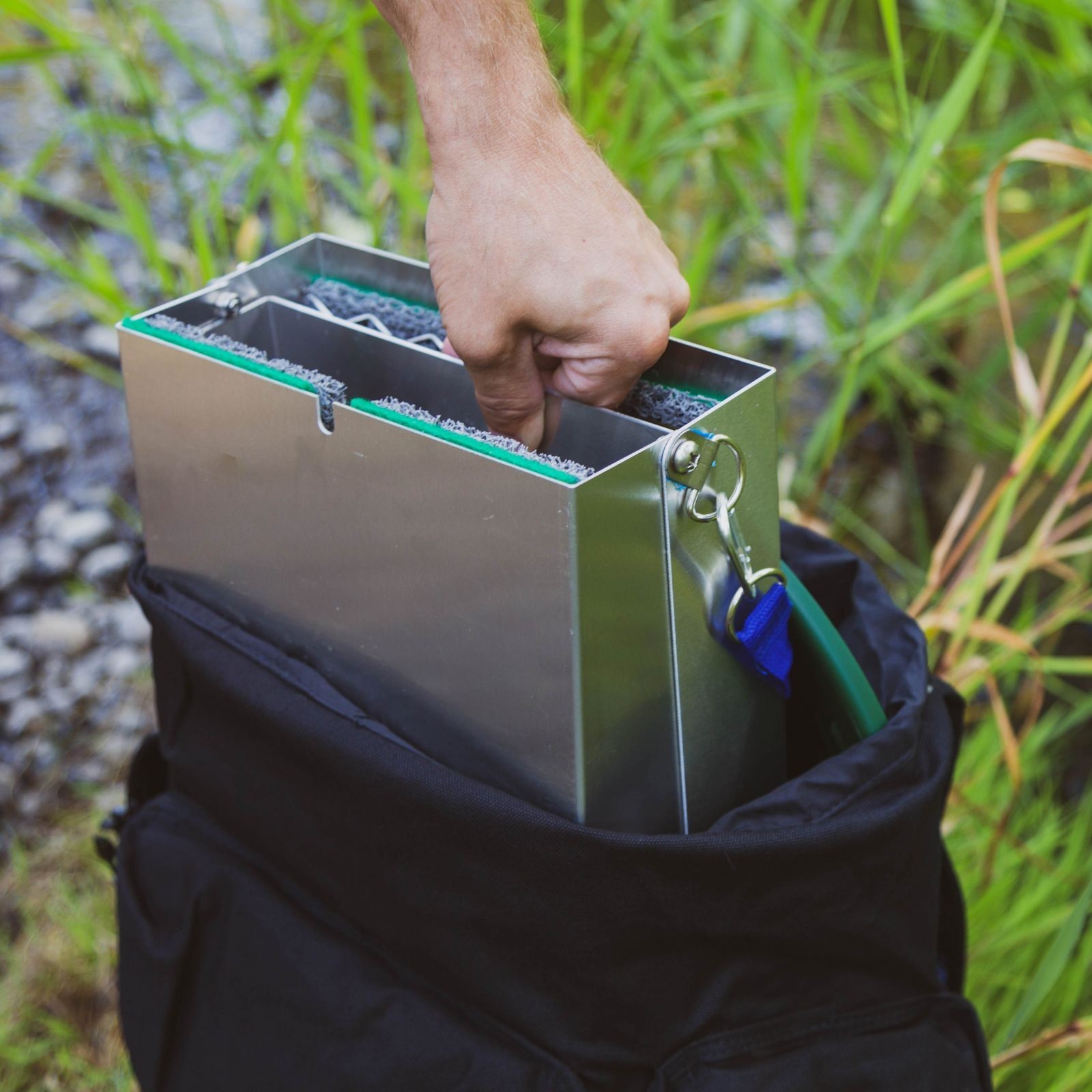 ASR Outdoor 24pc Gold Prospecting Backpack Folding Sluice Kit