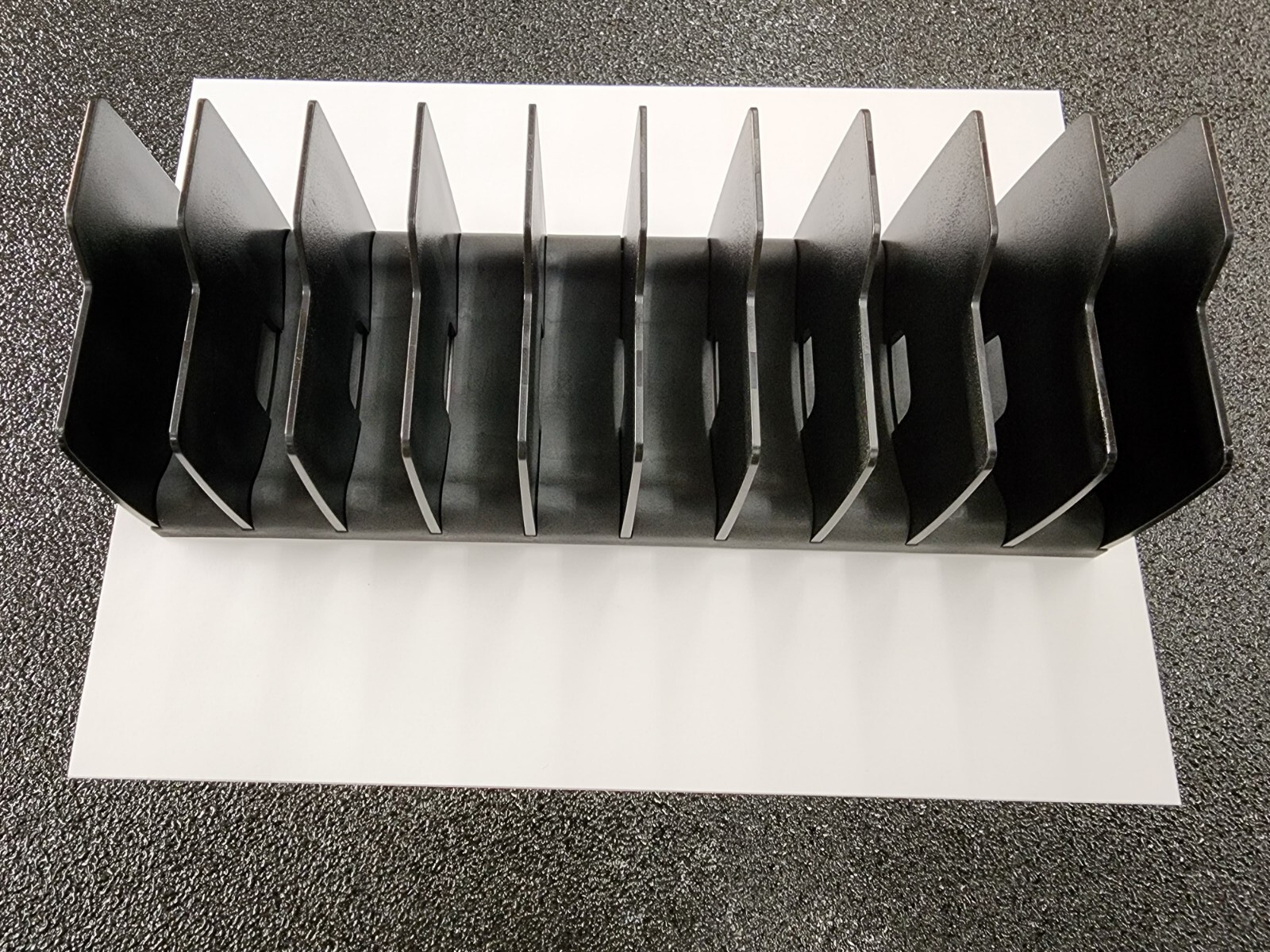 Snap-on Tools USA NEW Black 10" Anti-Slip Plier Organizer Rack KAPL10