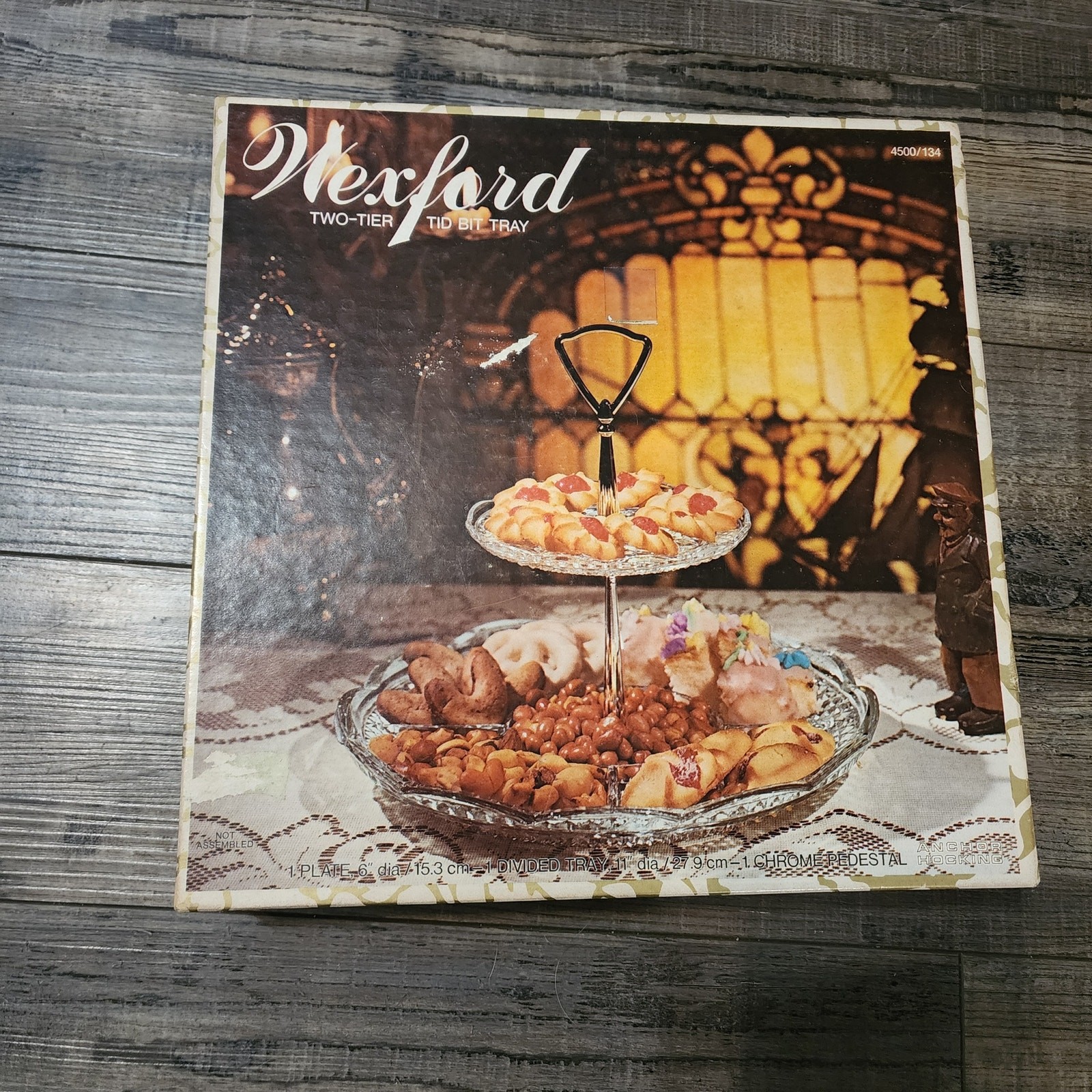 New VTG Wexford Anchor Hocking 2 Tier Glass Tid Bit Tray with Handle in Box W