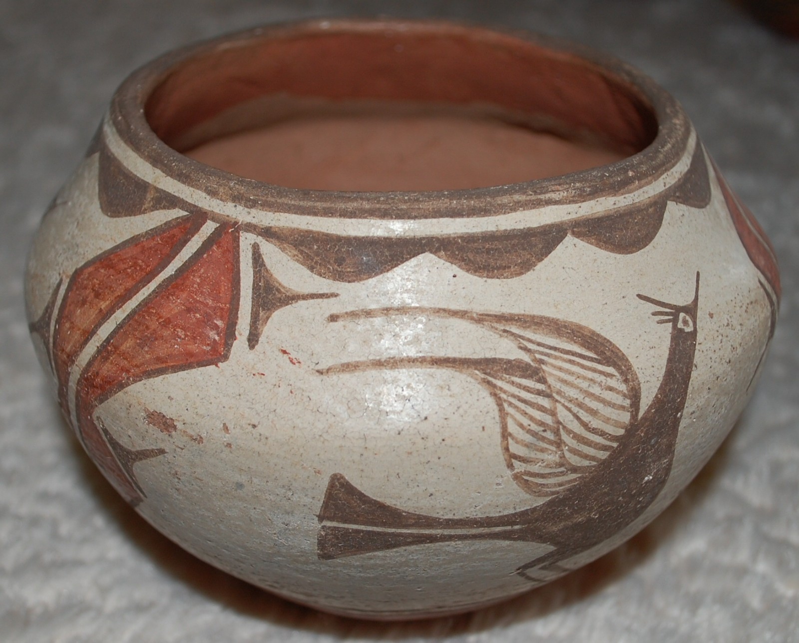 Early 1930-40's SEFERINA BELL Zia Pottery Bow w/Bird and Geometric designs