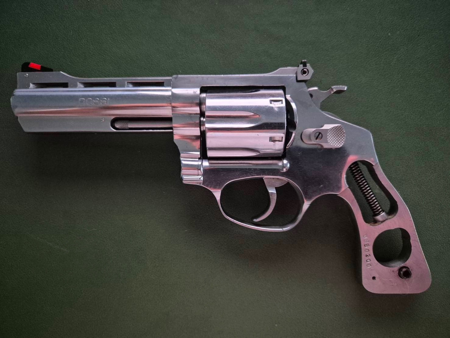 Rossi fit both Round / Square butt grips 67 68 69 71 351 511 515 518 720 971 972