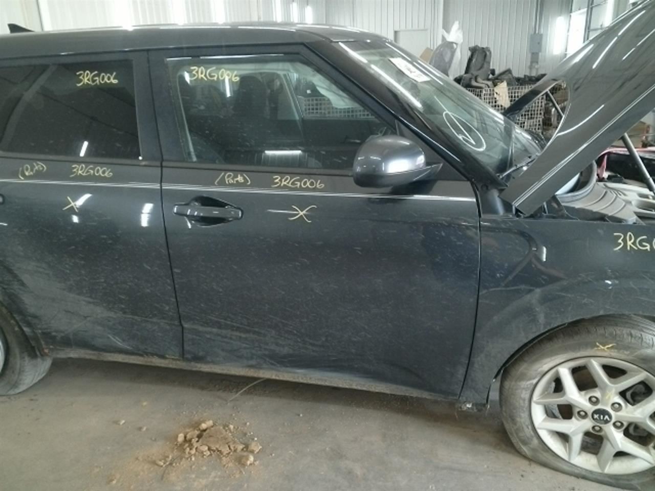 SOUL 2020 Fuse Box Cabin 104866525