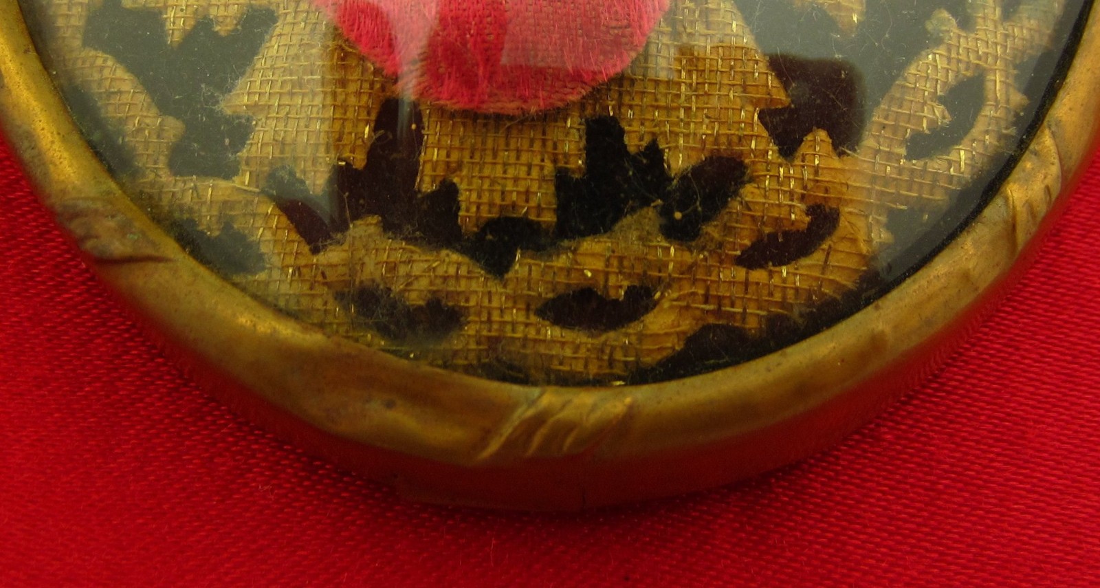 Antique SACRED HEART EX VOTO Reliquary Catholic French Domed Glass CROWN THORNS