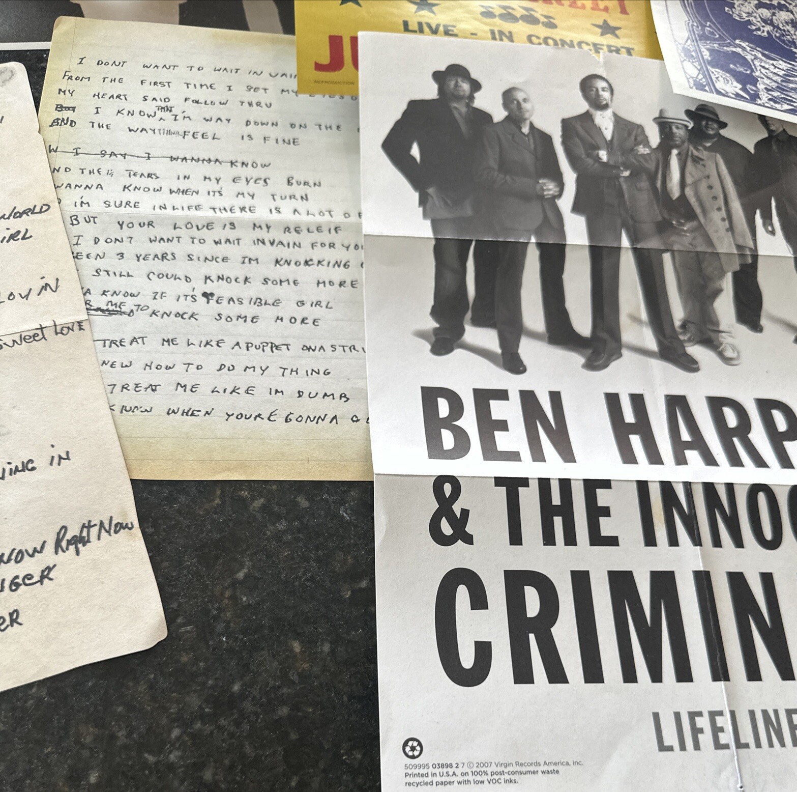 Bob Marley Reproduction Clippings, Notes & Other Clippings In Zen Tin