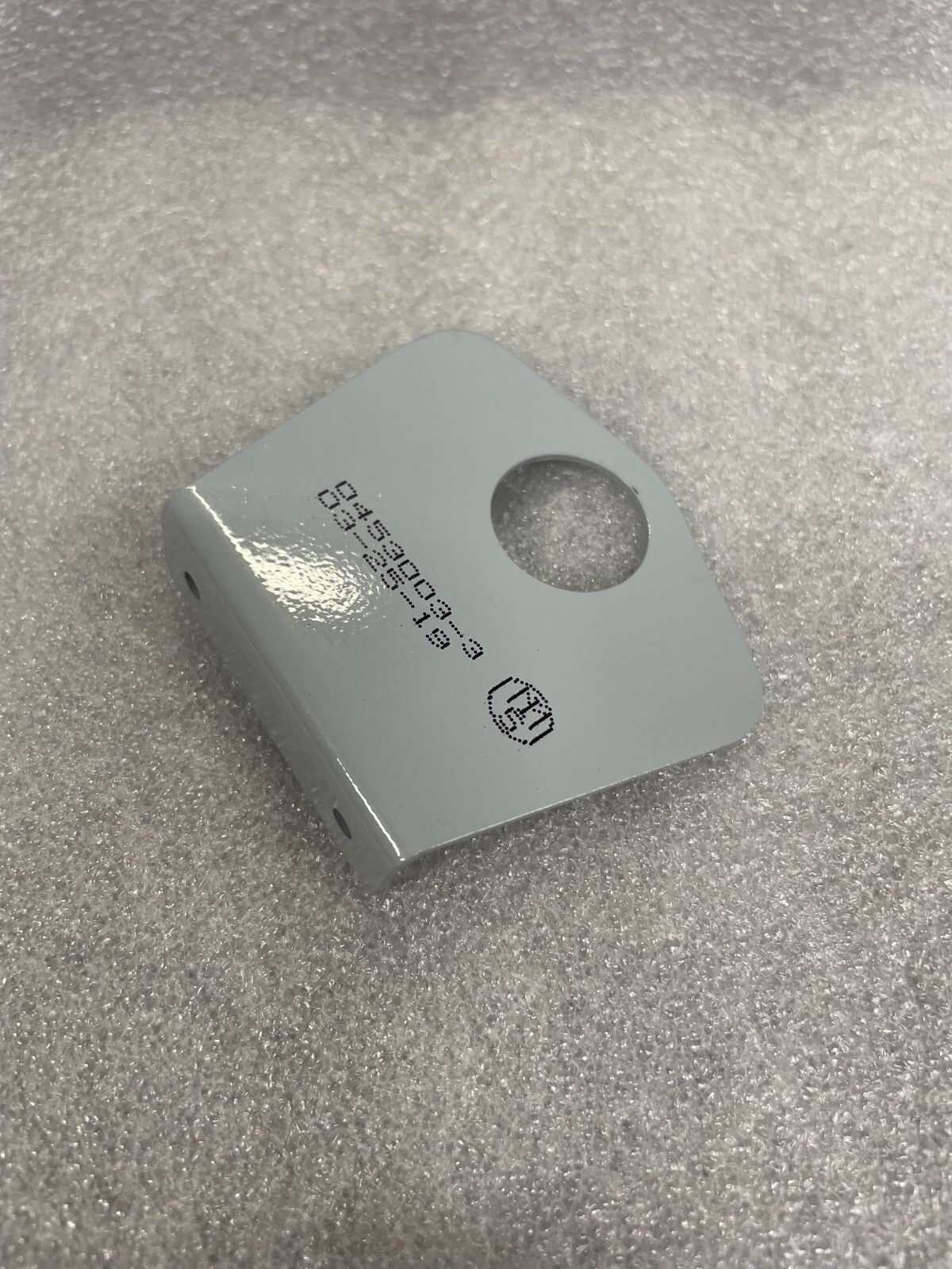 ✈️CESSNA 172,150,152 BRACKET COWL MOUNT PN: 0453003-3, COVER HOLDER, SHOCK MOUNT