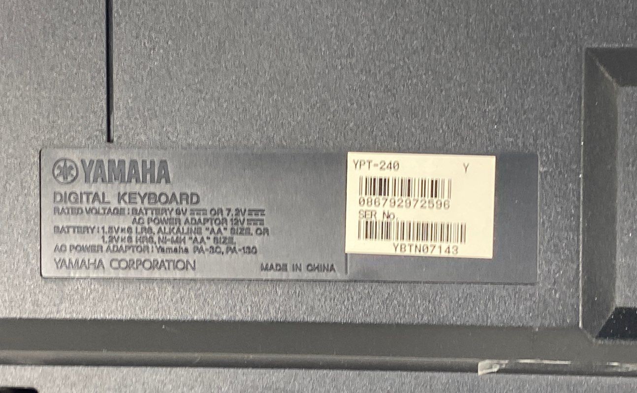 Yamaha 61 keys Portable Keyboard