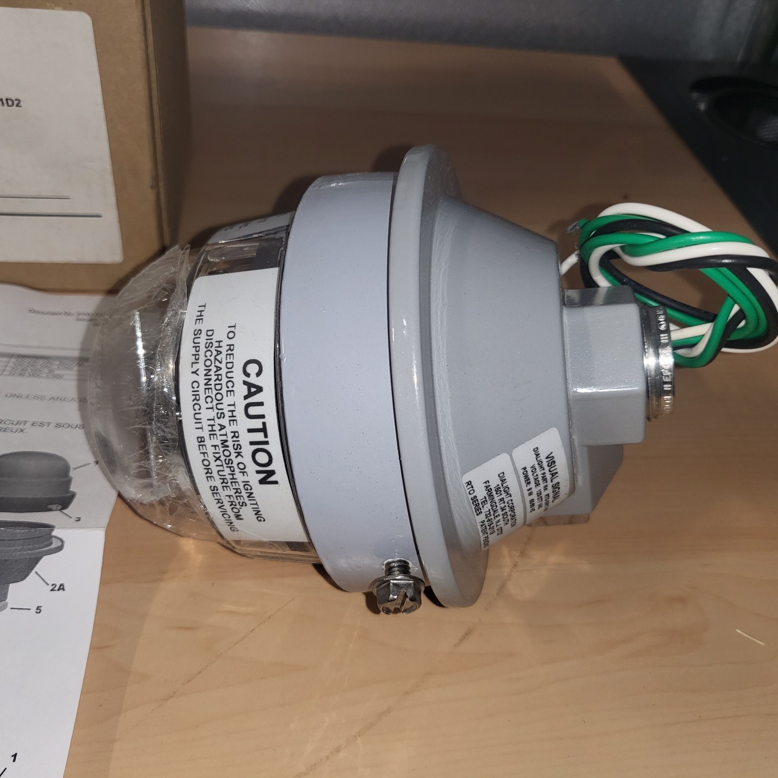 Dialight RTO‑2W17‑001 SafeSite LED Area Light – 800 Lumens, New