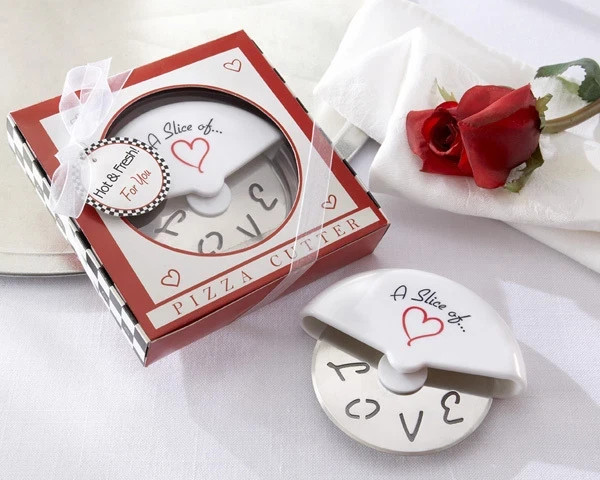 10 Slice of Love Steel Pizza Cutter Bridal Wedding Favors in Themed Gift Box New