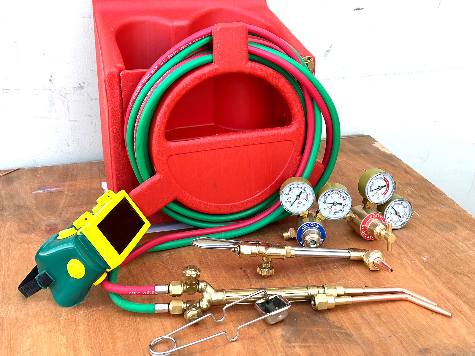 HVAC Portable Oxygen Acetylene Welding Cutting Torch Kit w/ Carrying Tote & Hose