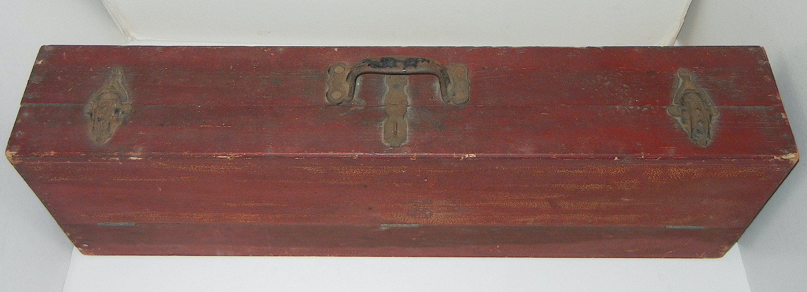 VINTAGE ANTIQUE ED LEE HEISLERVILLE NJ CARPENTER WOOD TOOL BOX OLD RED PAINT