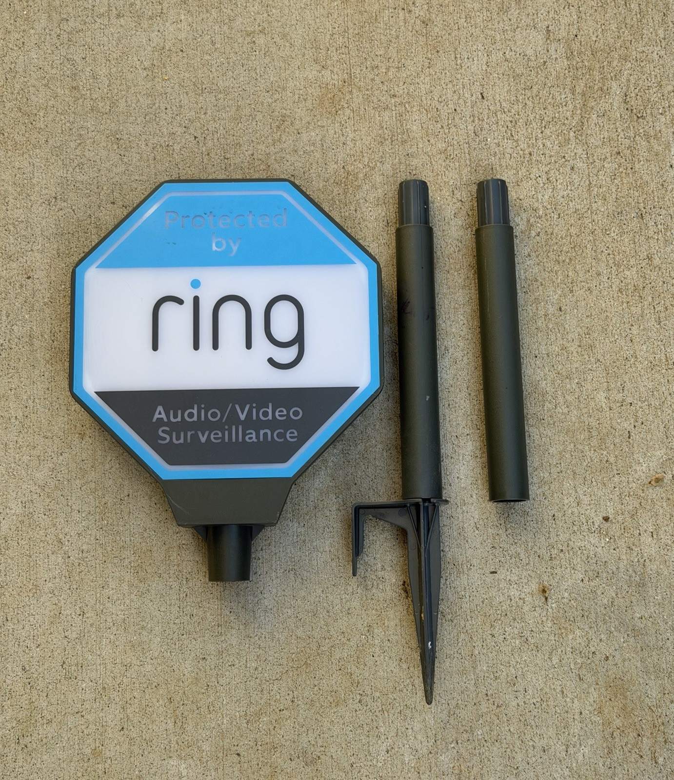 RING 8ASYS60EN0 Solar Yard Sign Lights Up Authentic Security Surveillance