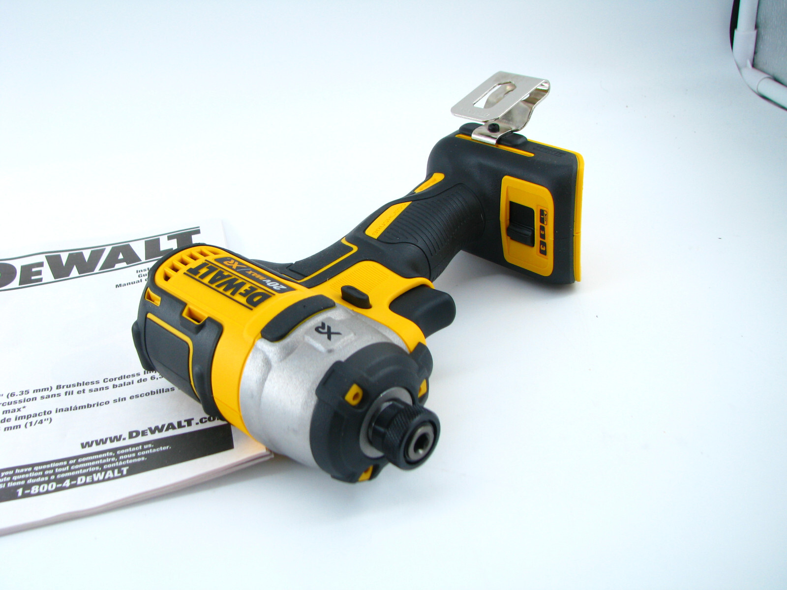 New DEWALT DCF887B 20V MAX XR Brushless 1/4" Inch Impact Driver 20 volt 3 speed