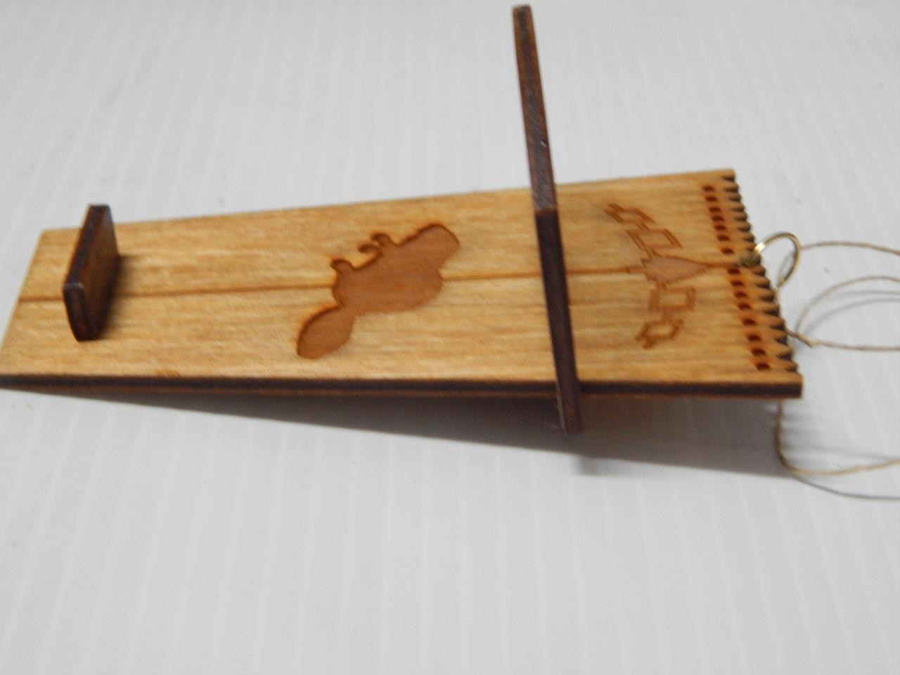 MINIATURE TOY SIZED IROQUOIS EASTERN WOODLANDS INDIAN CRADLEBOARD