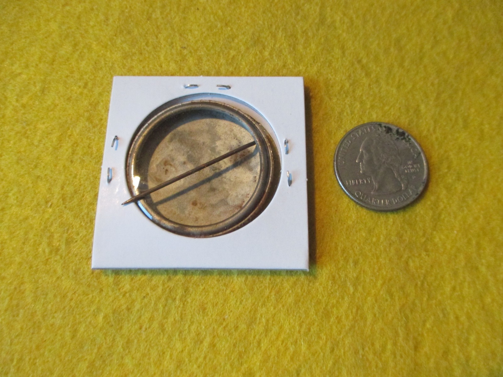 ORIGINAL WWII HOMEFRONT CG-4 GLIDER KEEP'EM FLYINGFORD MOTOR CO 1943 PIN